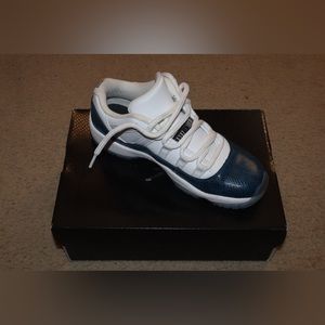Air Jordan 11 Retro Low